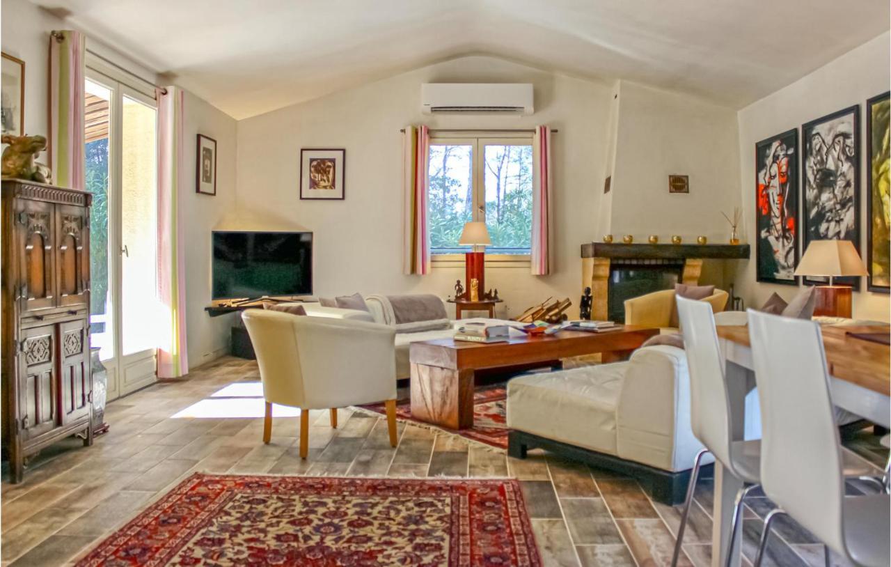 Gorgeous Home In Tourrettes Zewnętrze zdjęcie